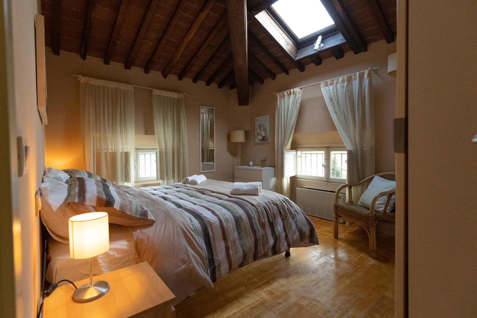 50Mt Dalle Mura+Parcheggio*Appartamento Tipico* Lucca Eksteriør billede